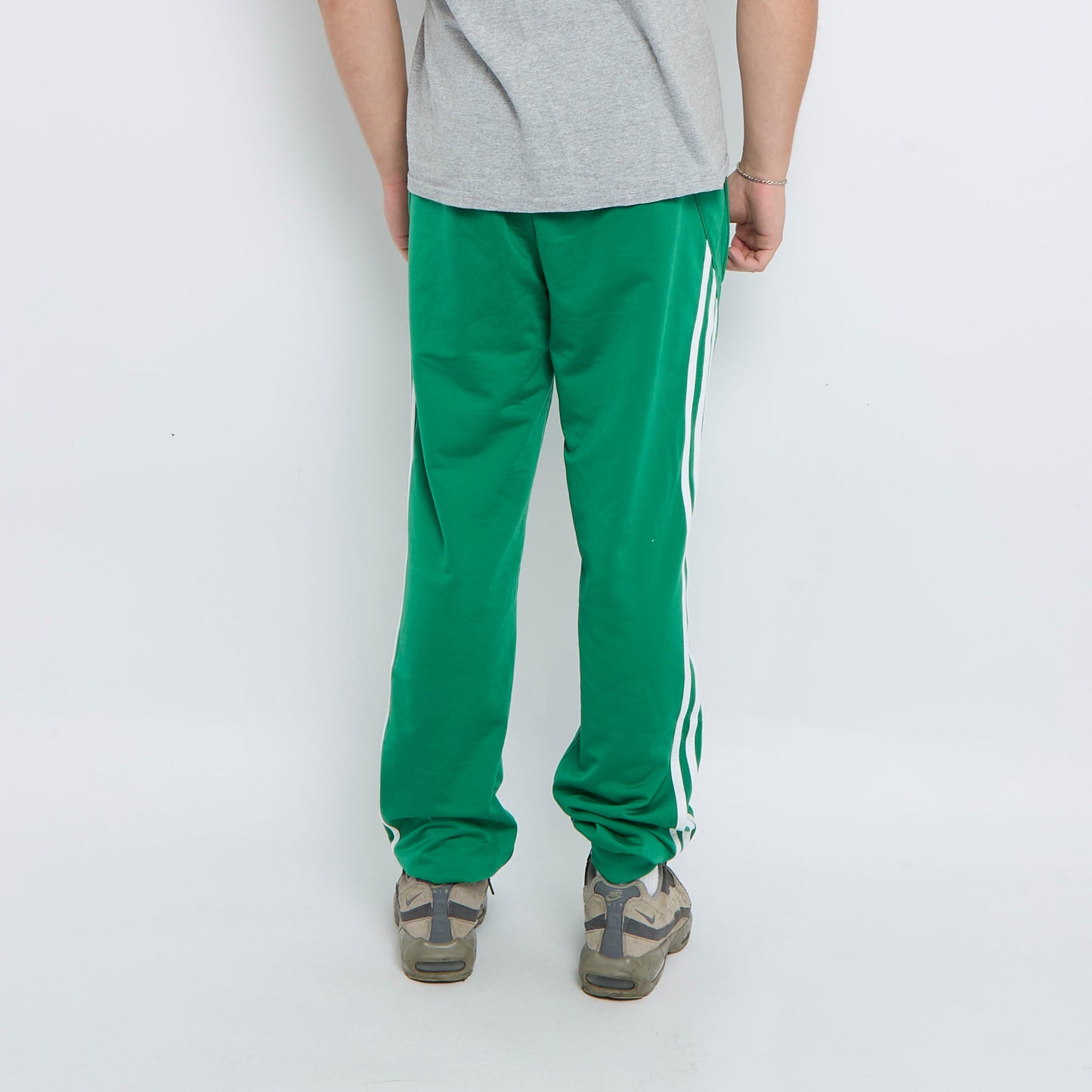 Adidas Cuffed Joggers - M