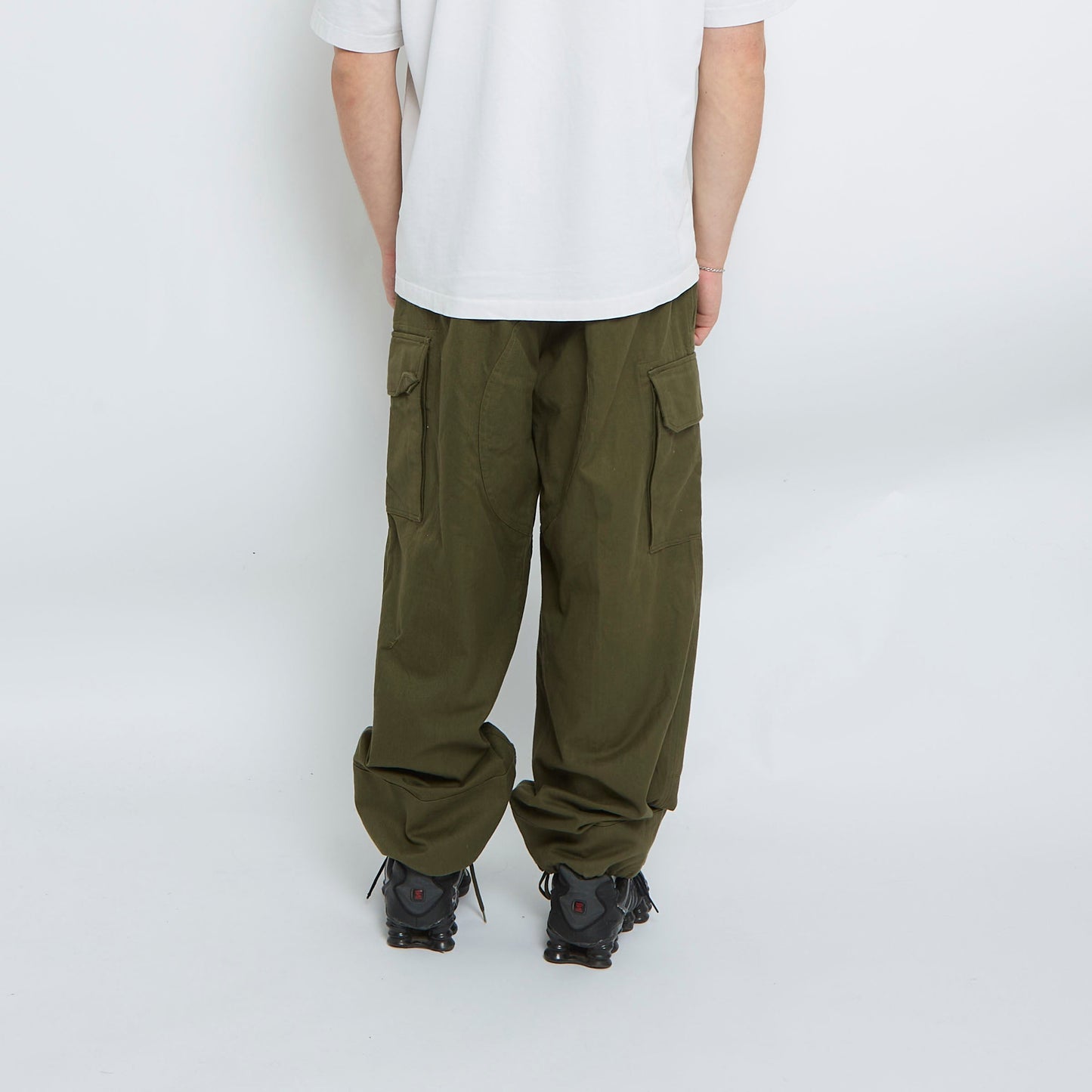 Straight Leg Cargo Trousers - W34" L28"