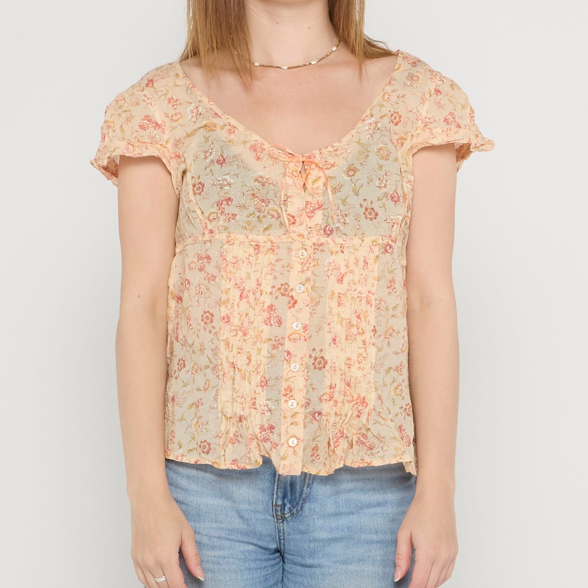 Low Cut Top - UK 14