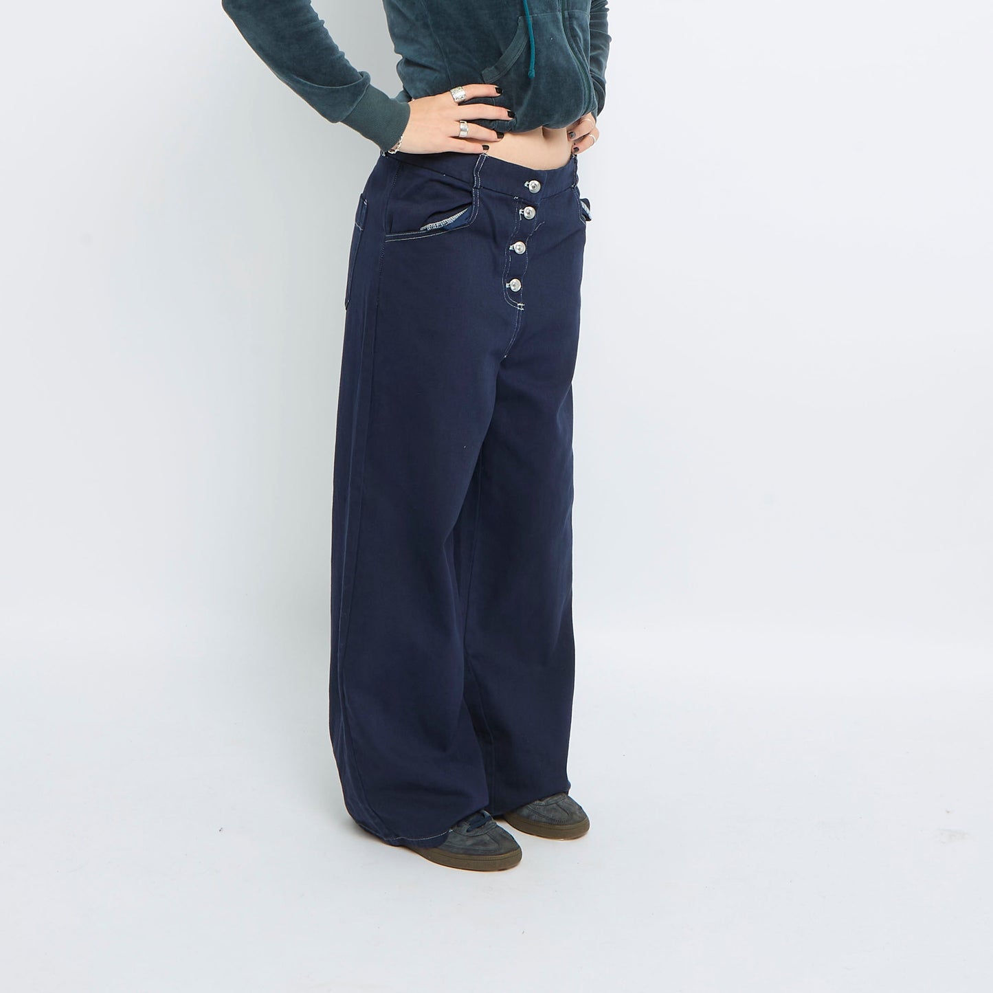 Contrast Stitch Straight Leg Jeans - UK 10