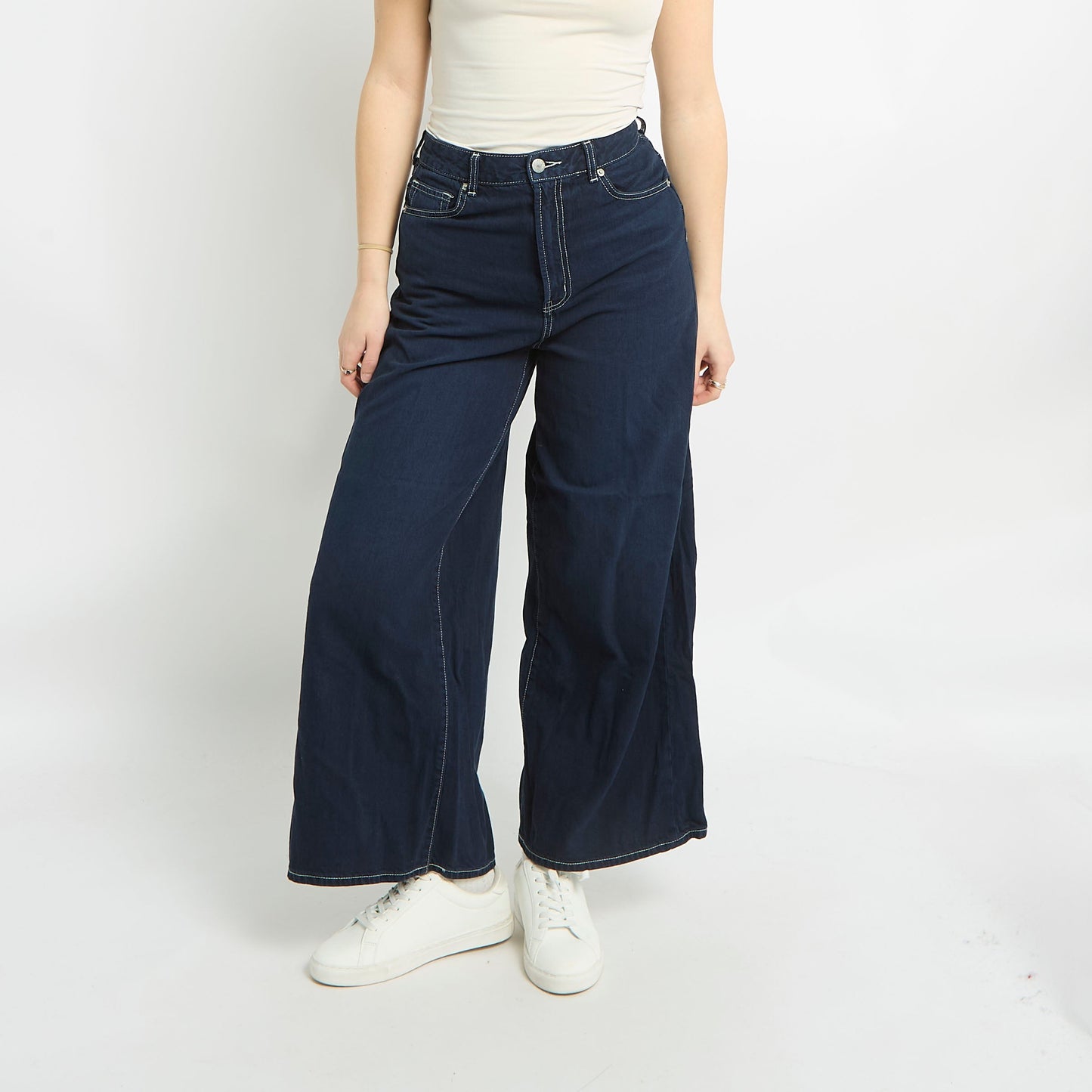 High Waisted Contrast Stitch Wide Leg Jeans - UK 10