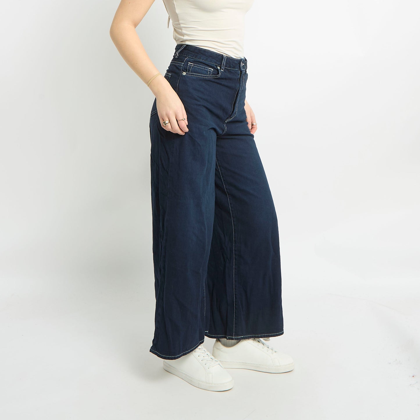 High Waisted Contrast Stitch Wide Leg Jeans - UK 10