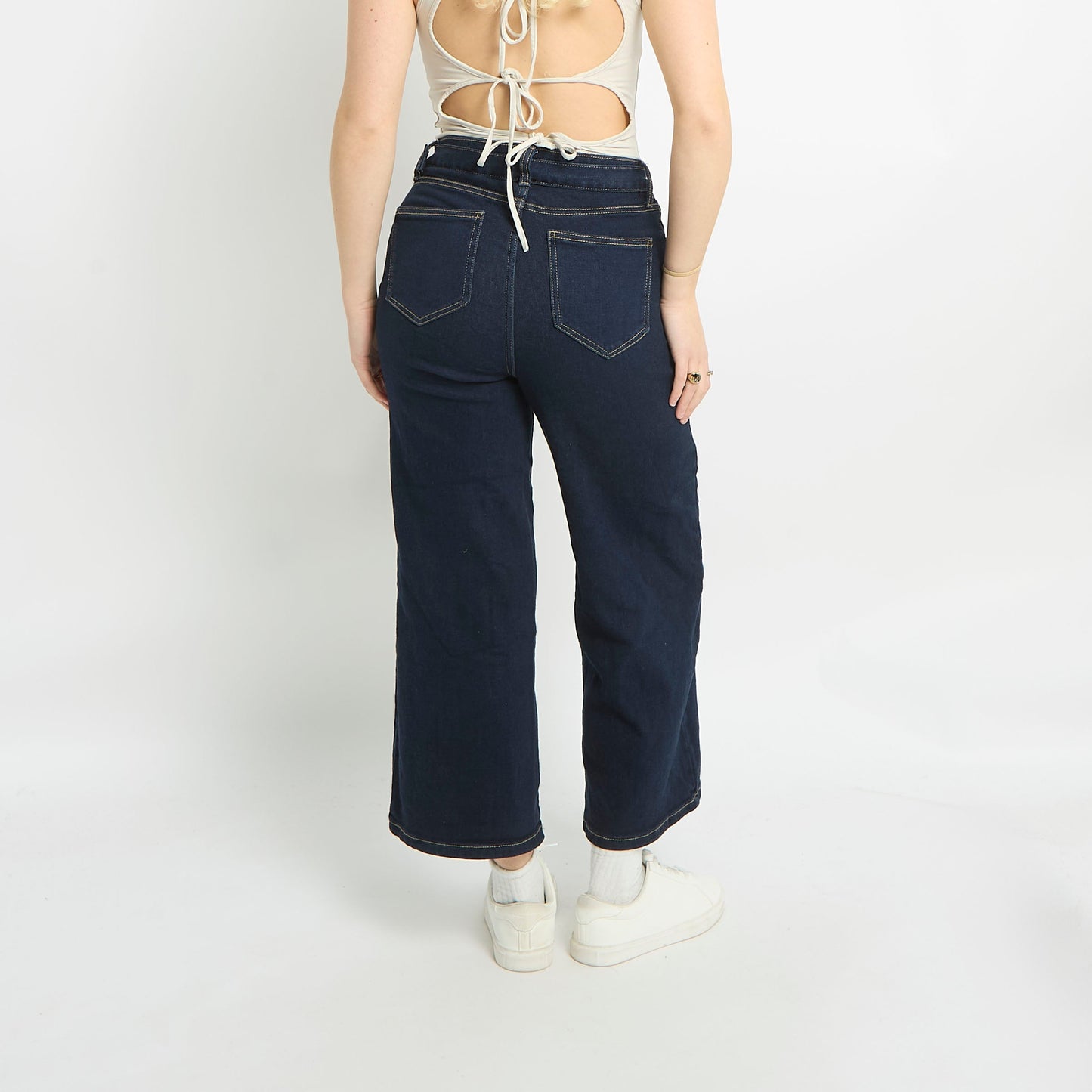 High Waisted Wide Leg Jeans With Belt - UK 10