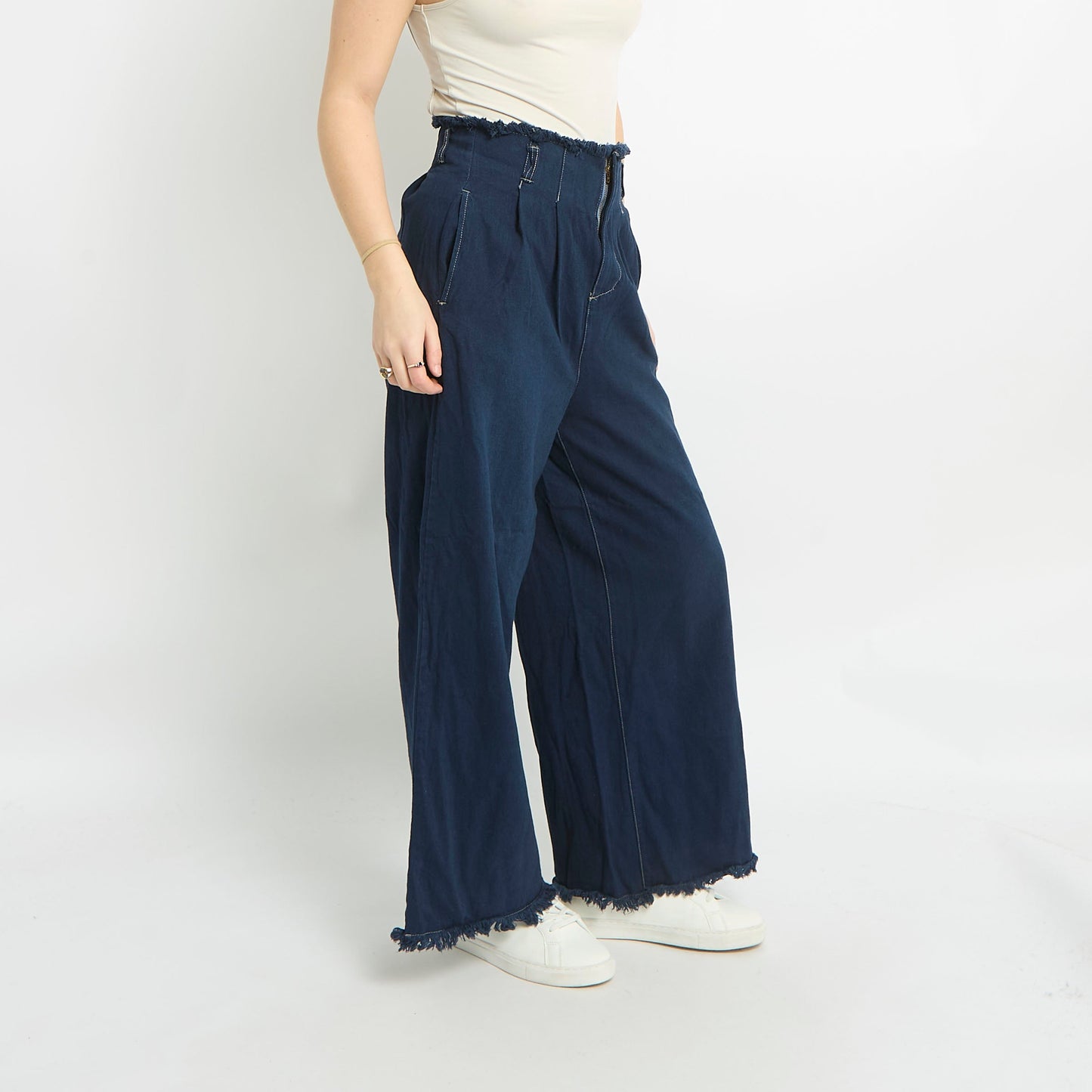 Distressed Hem Wide Leg Jeans With Pleats - UK 8