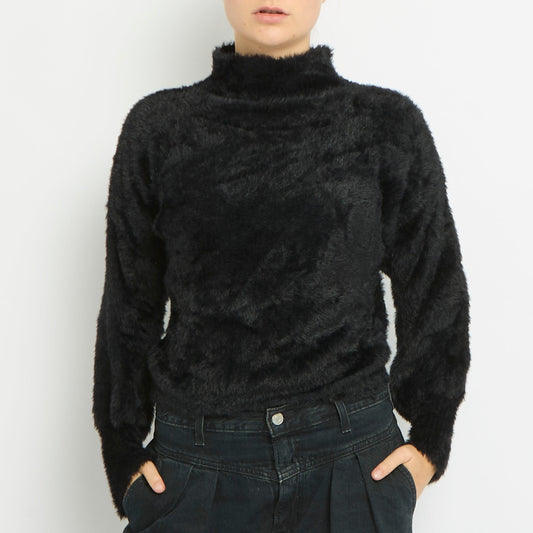 Cropped Fluffy Knitted Jumper- UK 10