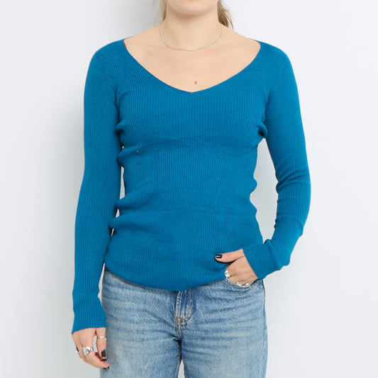 Ribbed V-Neck Knitted Top - UK 10