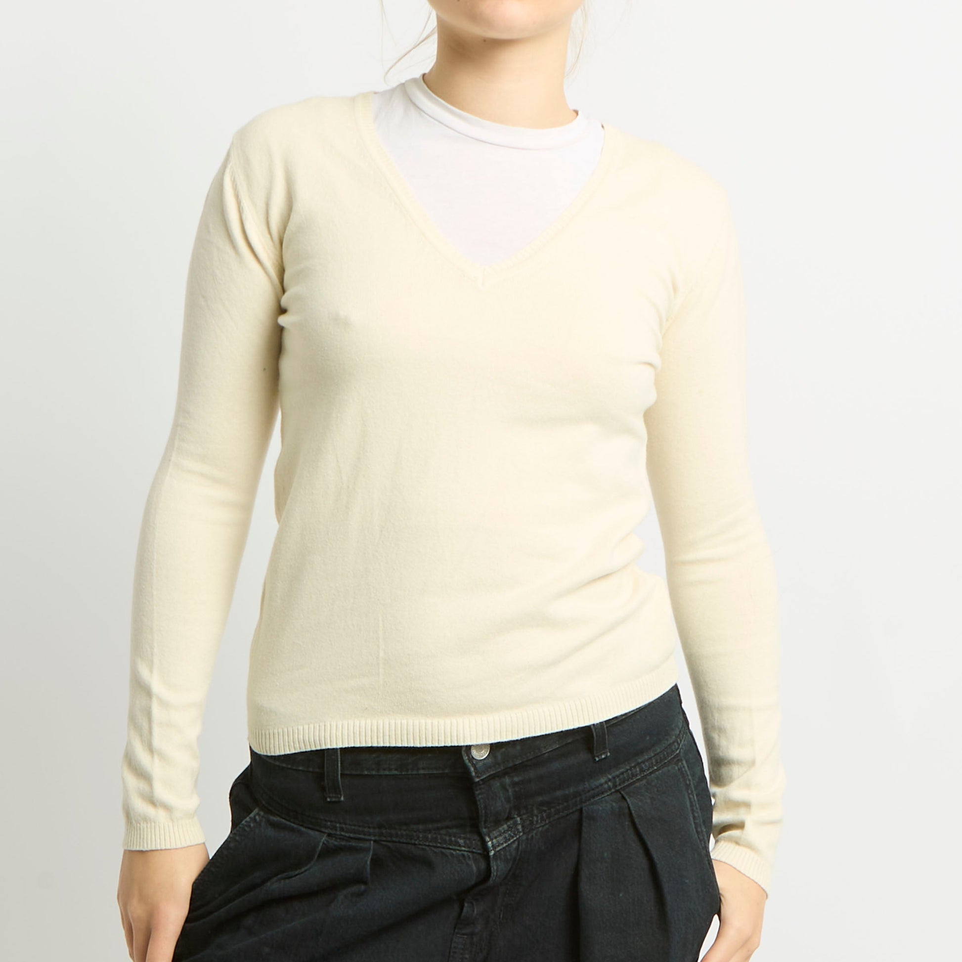 Fine Knit V Neck Sweater - UK 10