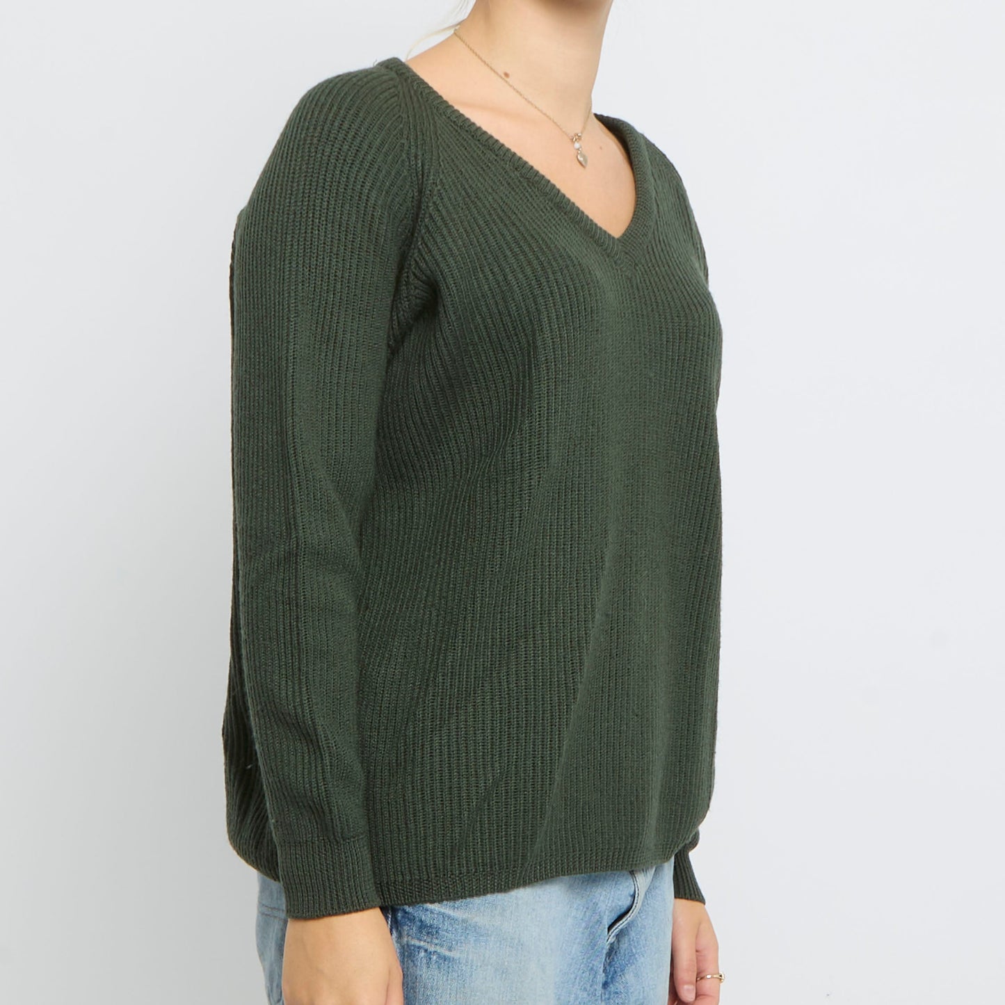 V-Neck Ribbed Knitted Jumper- UK 14