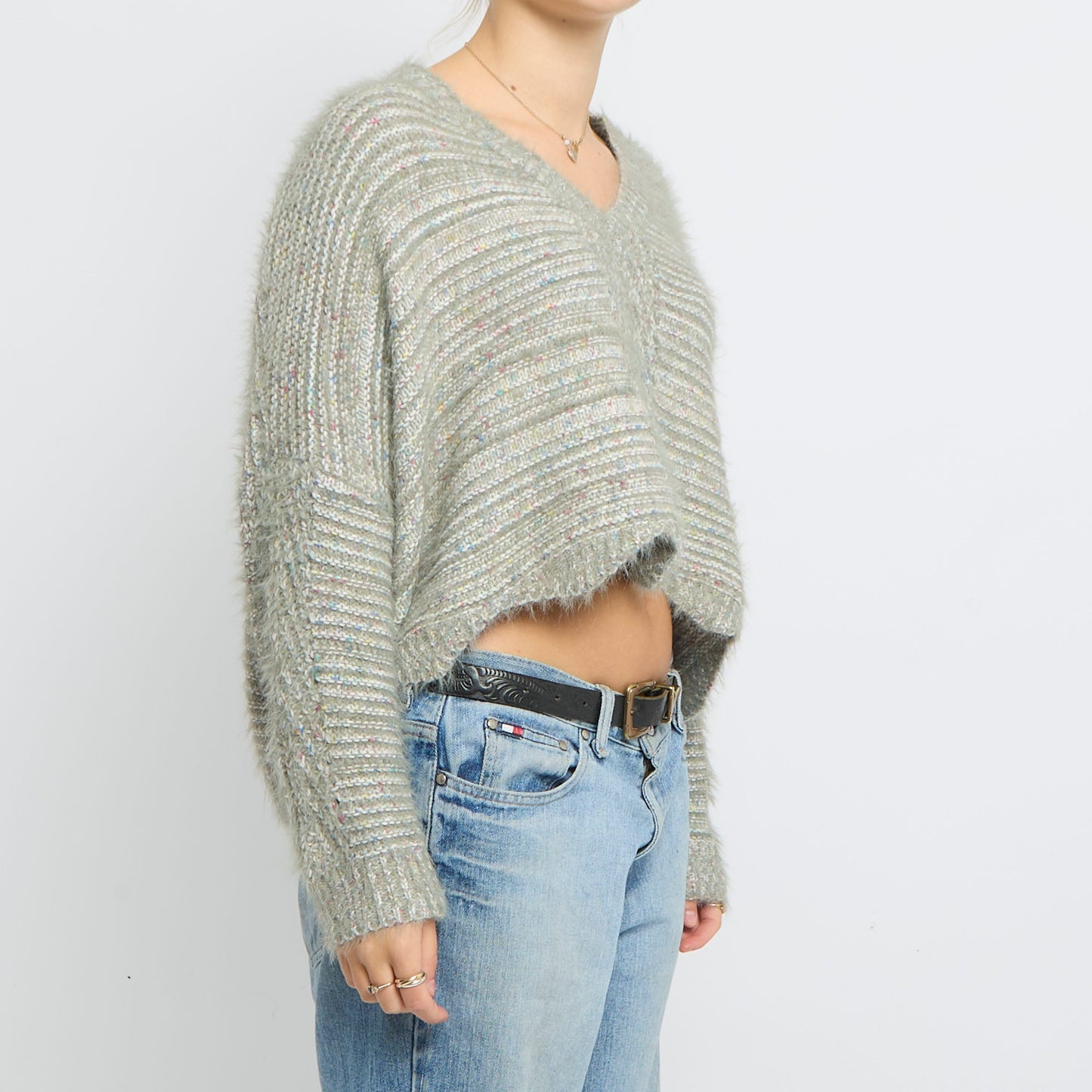 Heavy Knit V-Neck Sweater - UK 16