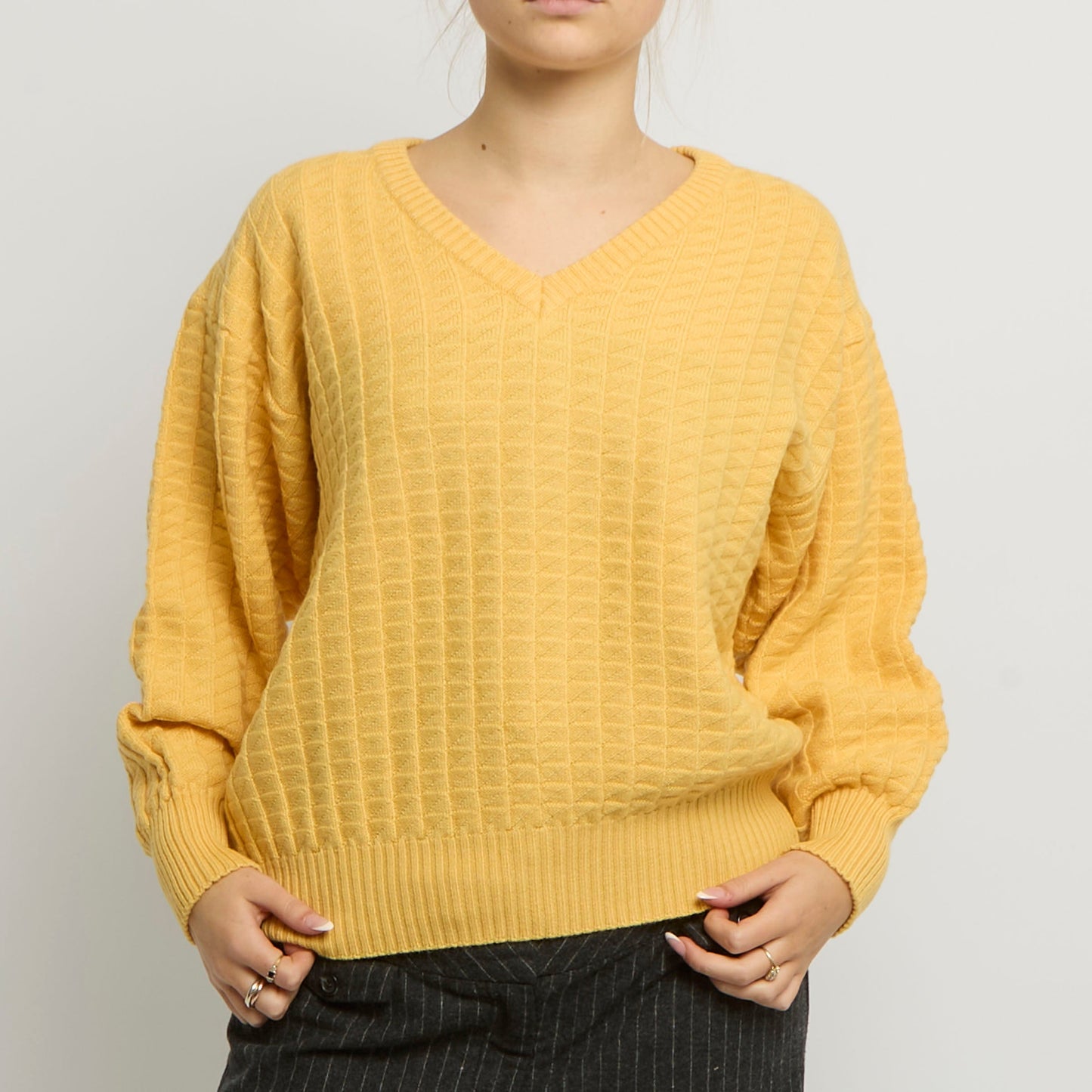 V-Neck Chunky Knitted Jumper - UK 16