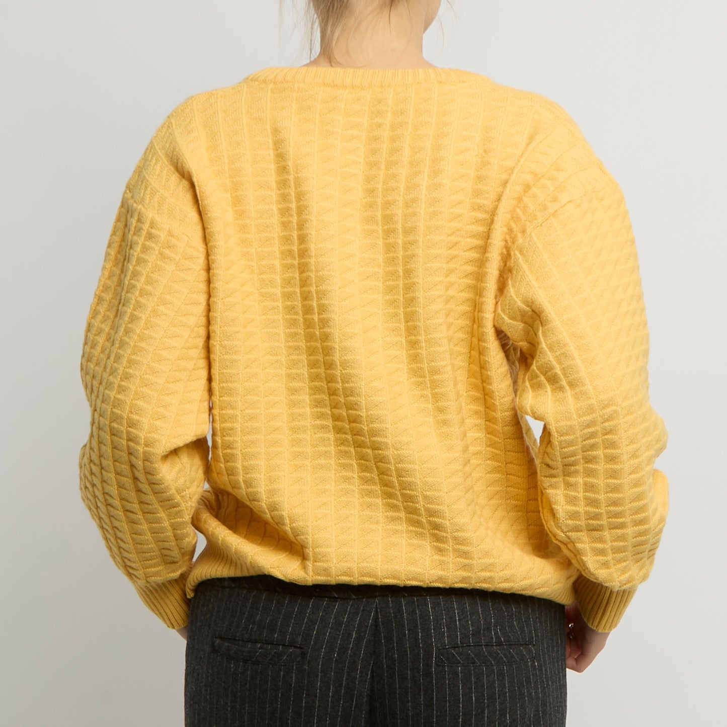 V-Neck Chunky Knitted Jumper - UK 16