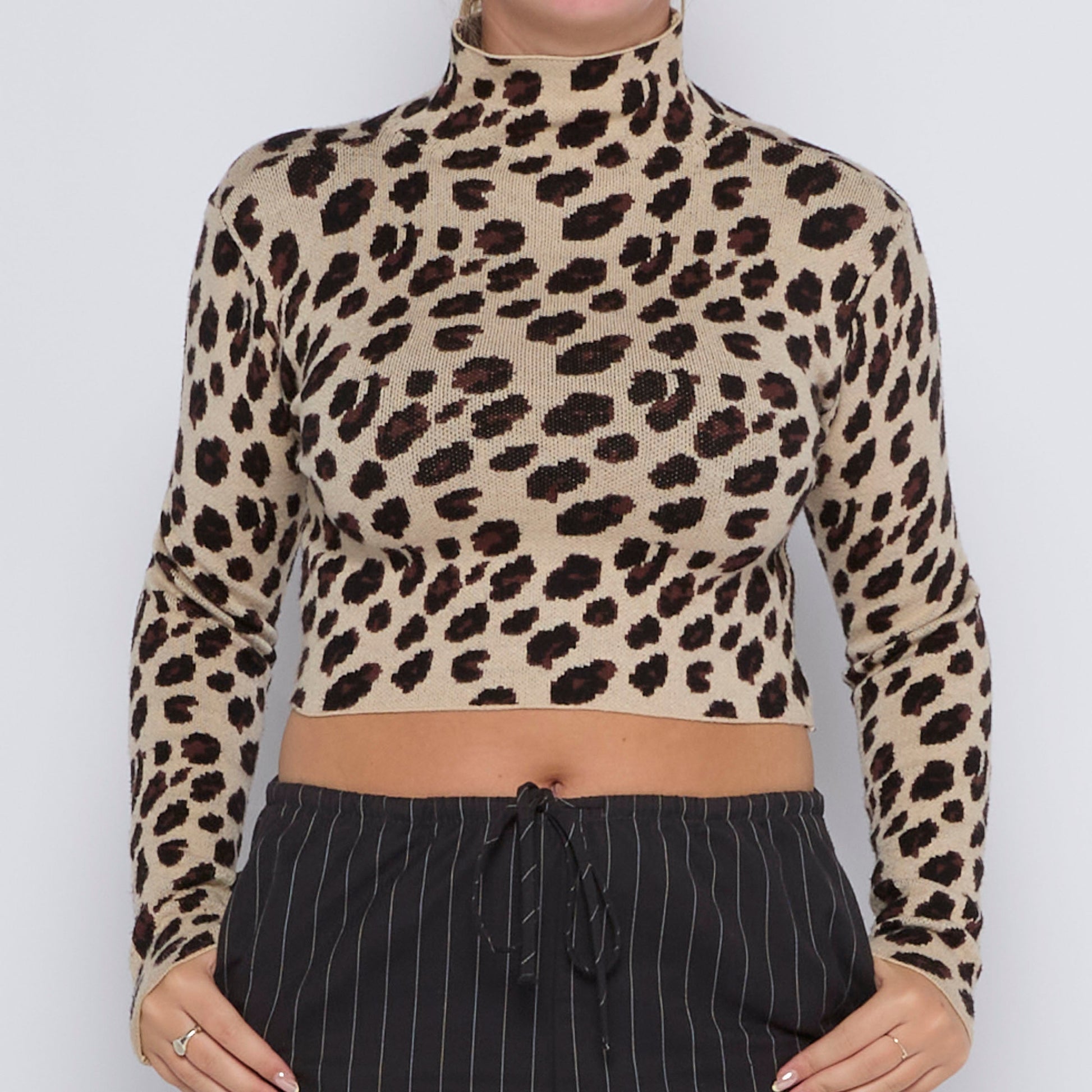 Leopard Print Cropped Turtleneck Jumper - UK 8