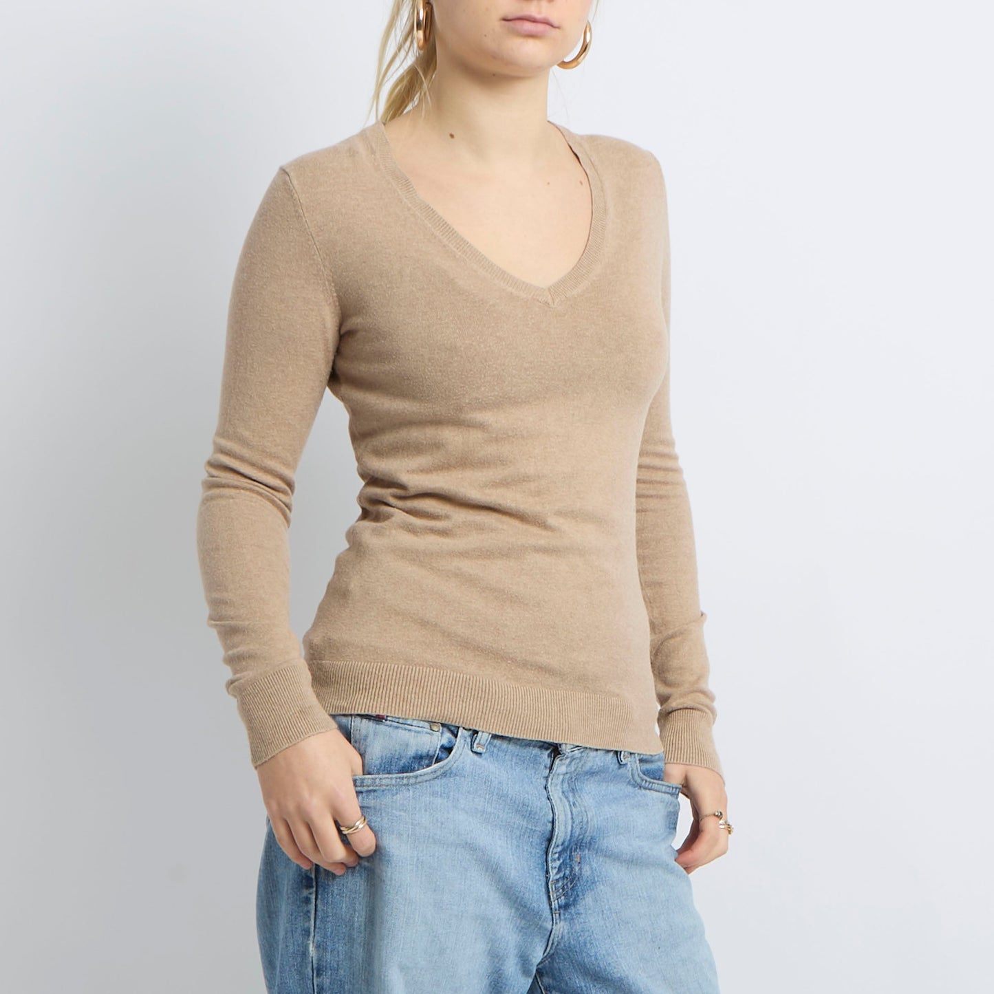 V-Neck Lightweight Sweater- UK 8