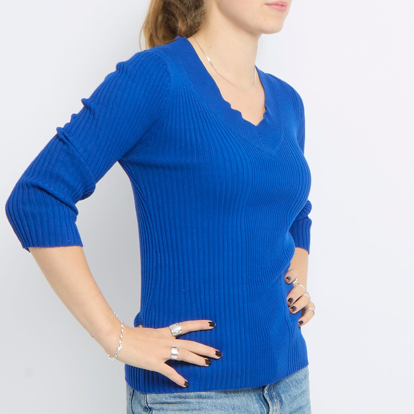 Low V-Neck Ribbed Knitted Top - UK 8