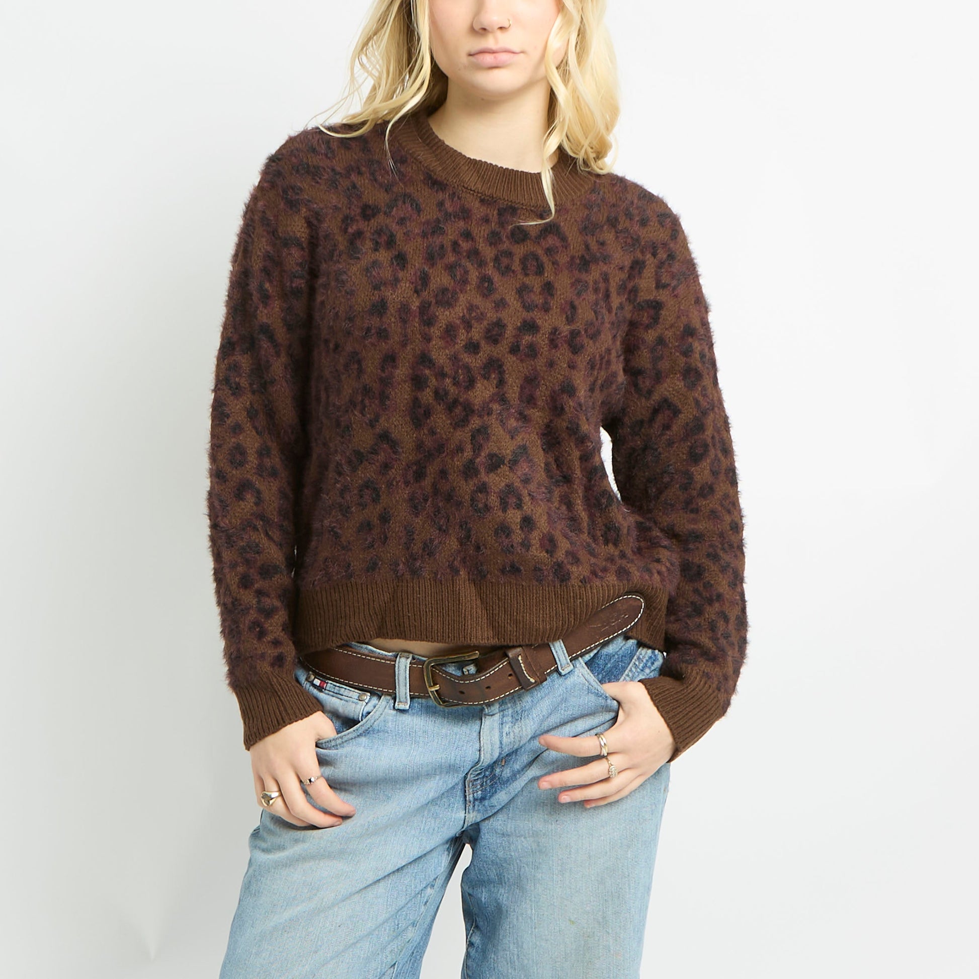 Fluffy Leopard Jumper With Ribbed Cuffs - M