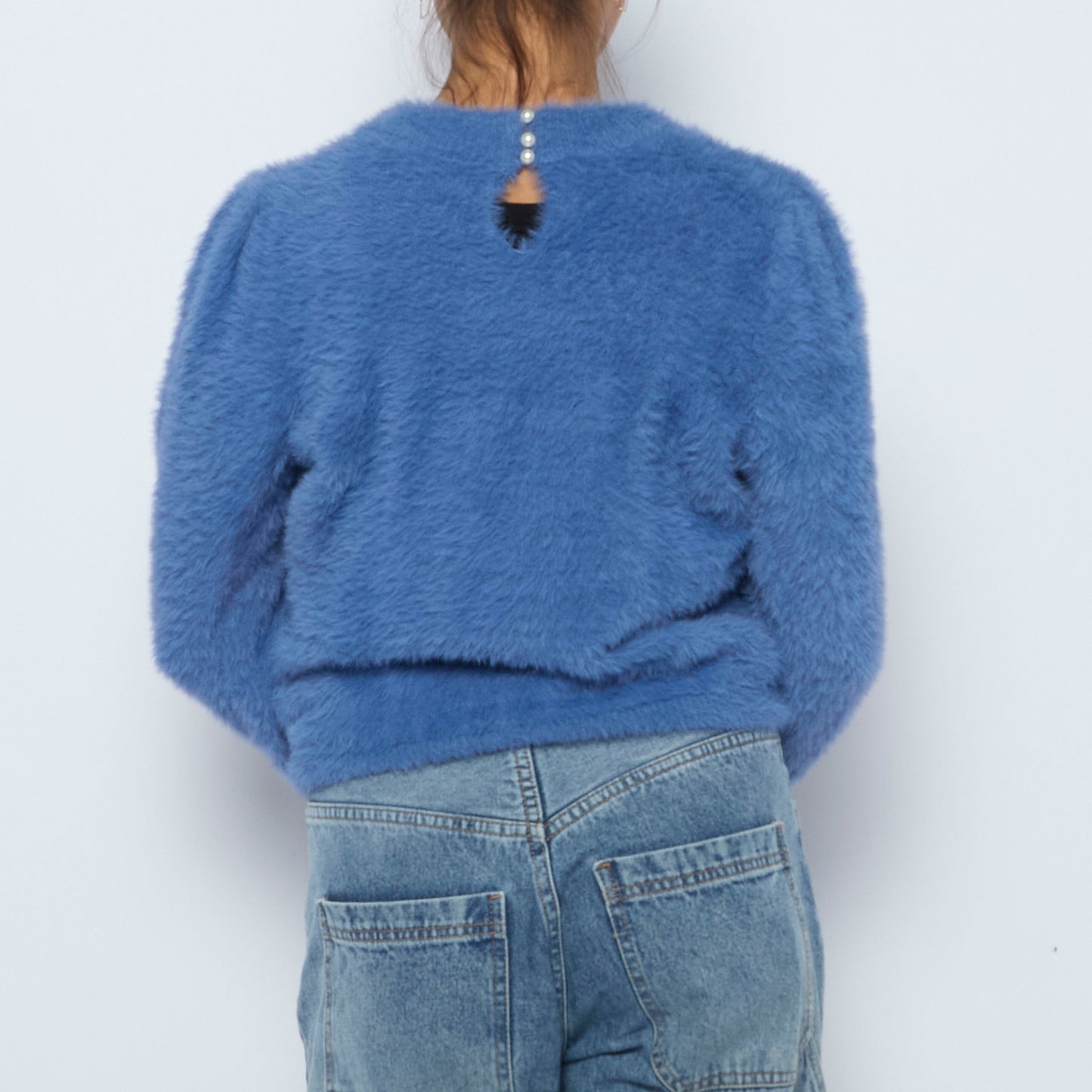 Keyhole 3 Button Back Fluffy Jumper - S