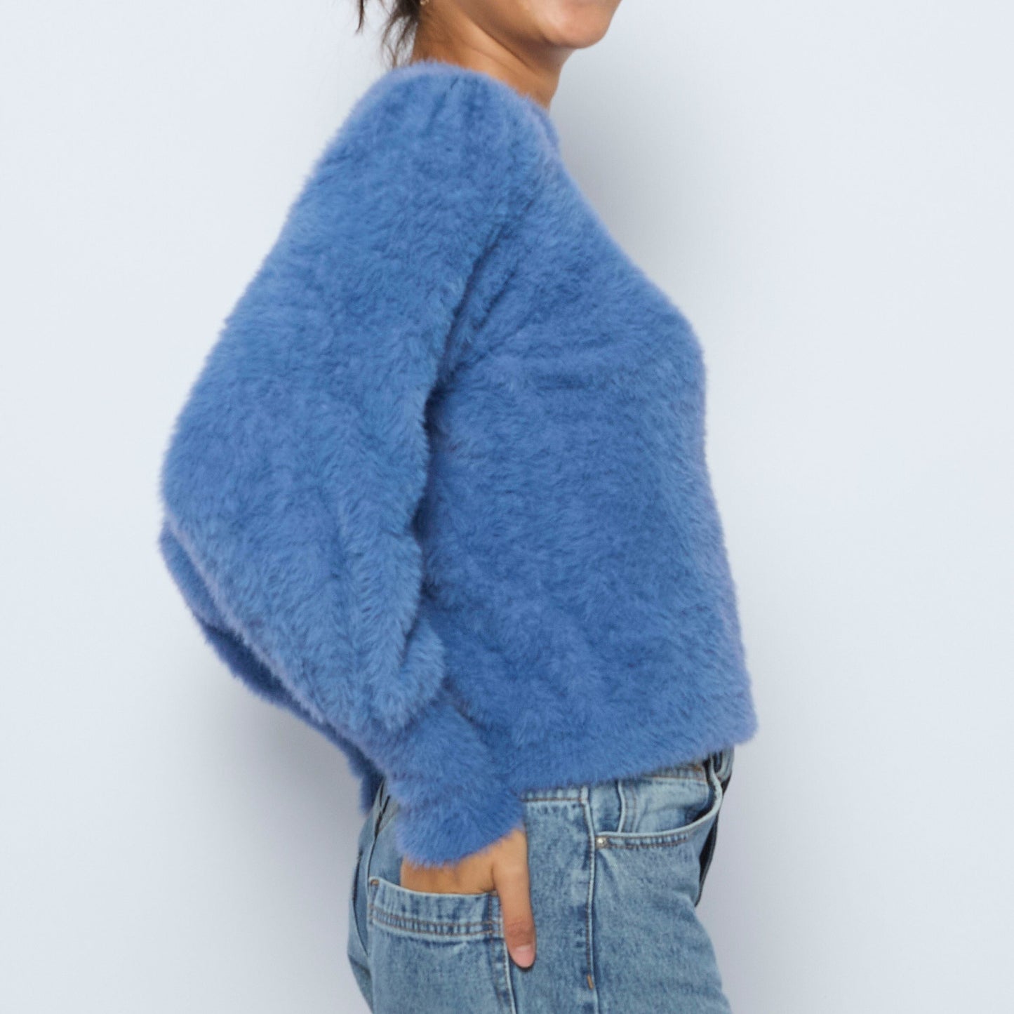 Keyhole 3 Button Back Fluffy Jumper - S