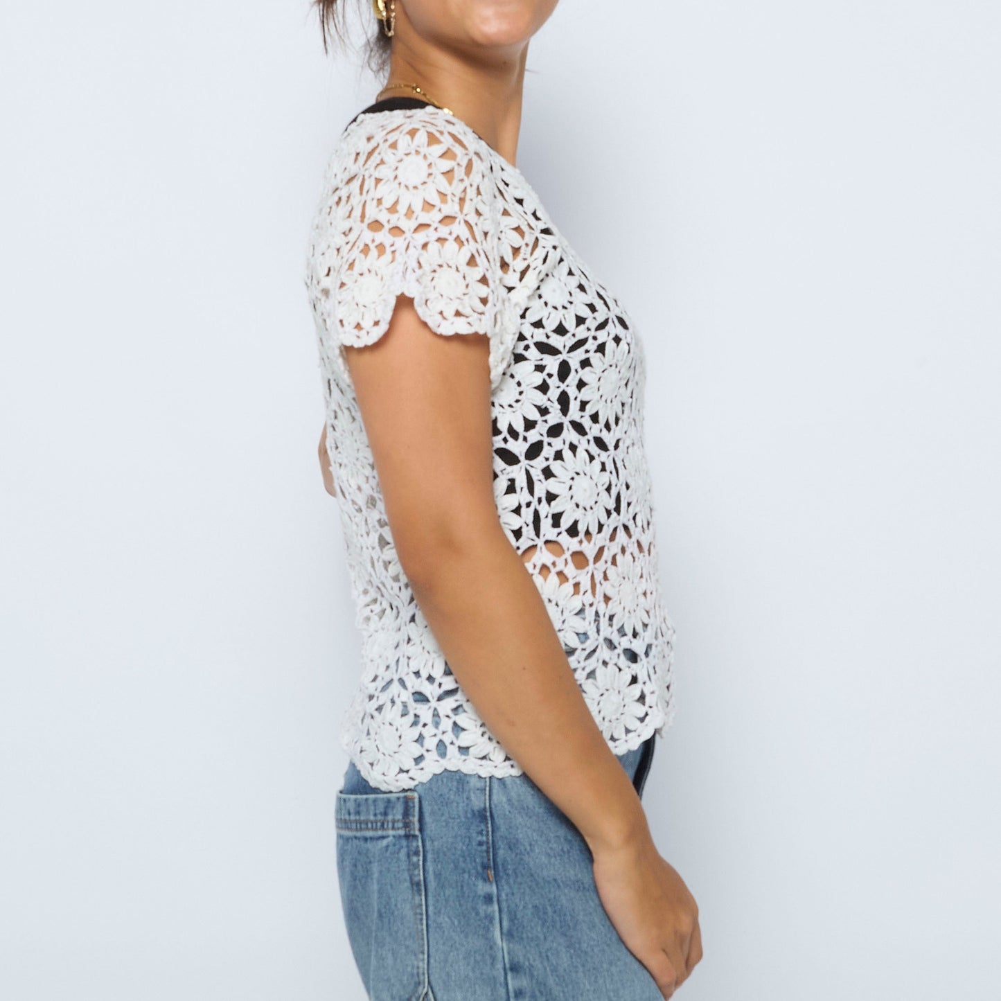 Crochet Cap Sleeve Scalloped Hem Top - S