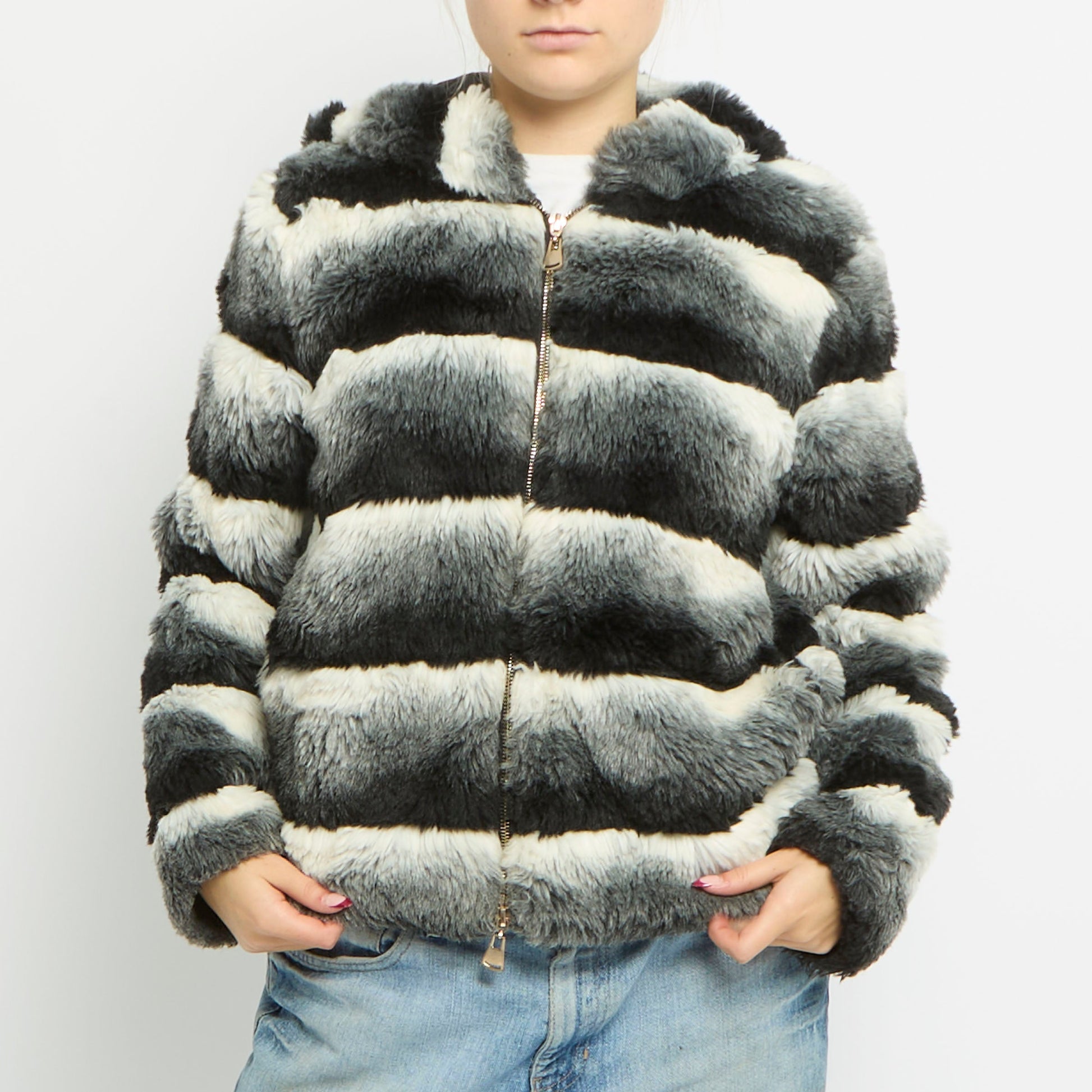 Hooded Three Tone Zip Up Fur - 10