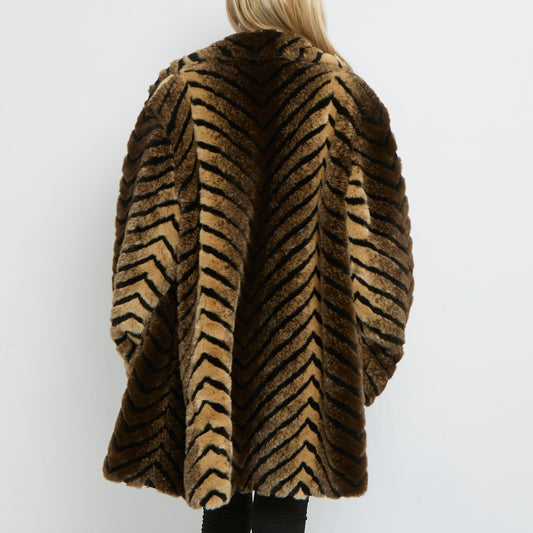 Zig Zag Pattern Faux Fur Oversize Coat- UK 16