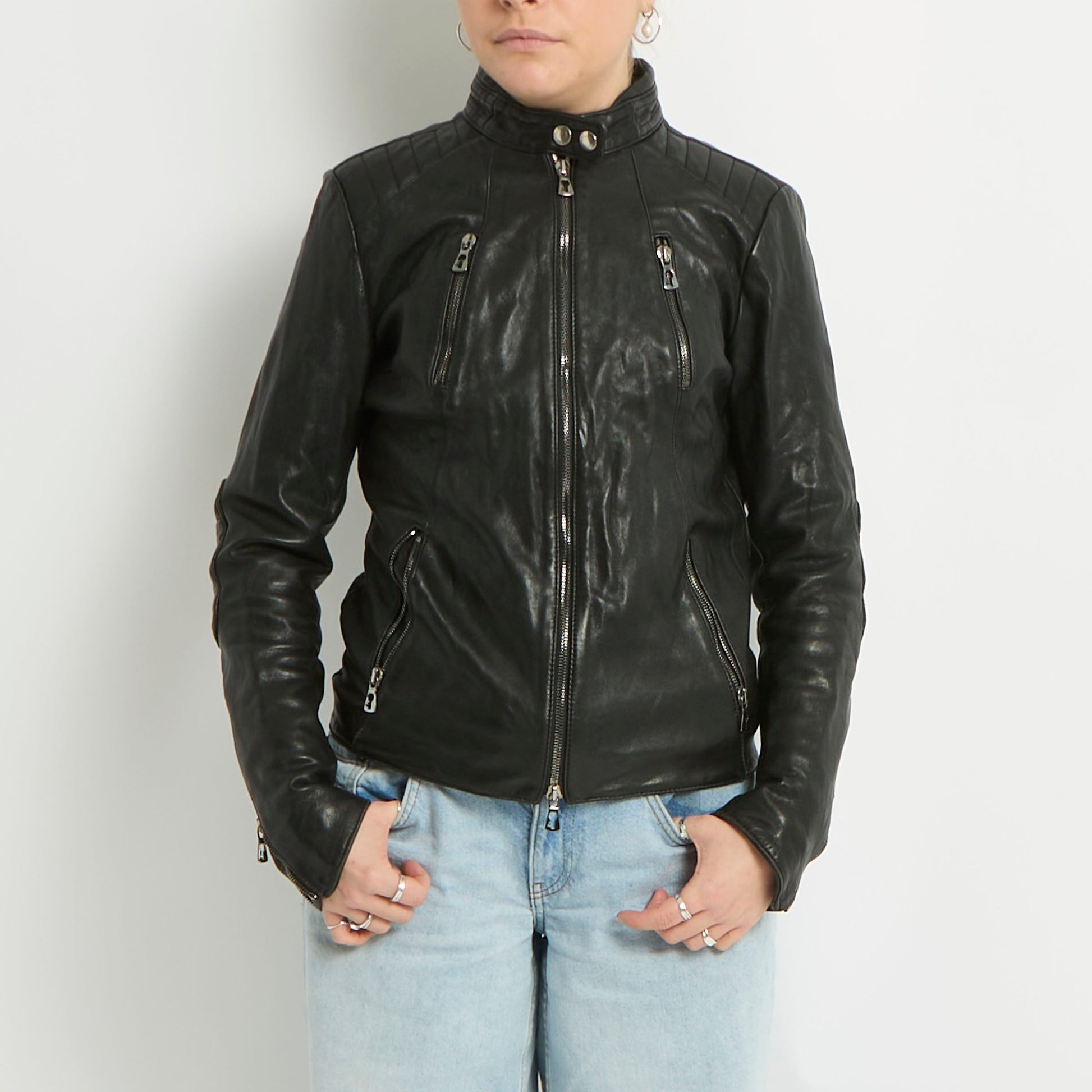 Biker Style Fitted Leather Jacket - UK 6