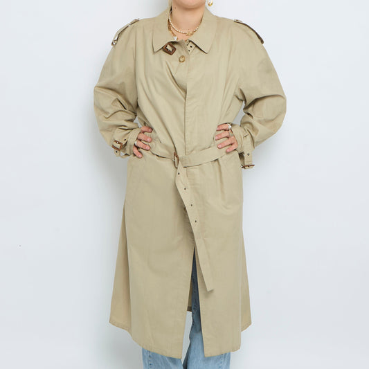 Belt Detail Buttoned Trench Coat - M