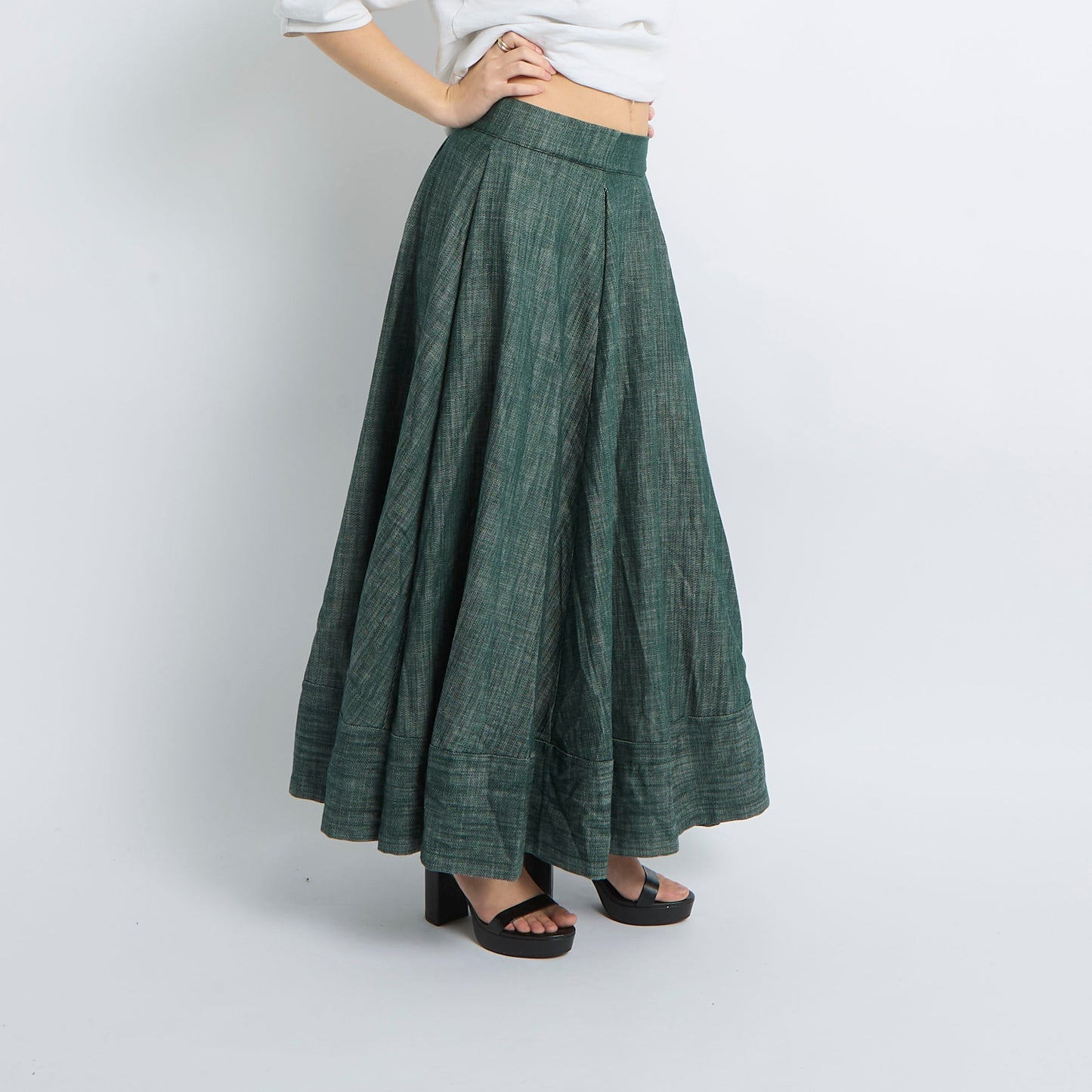 Linen Pleated Maxi Skirt - UK 8