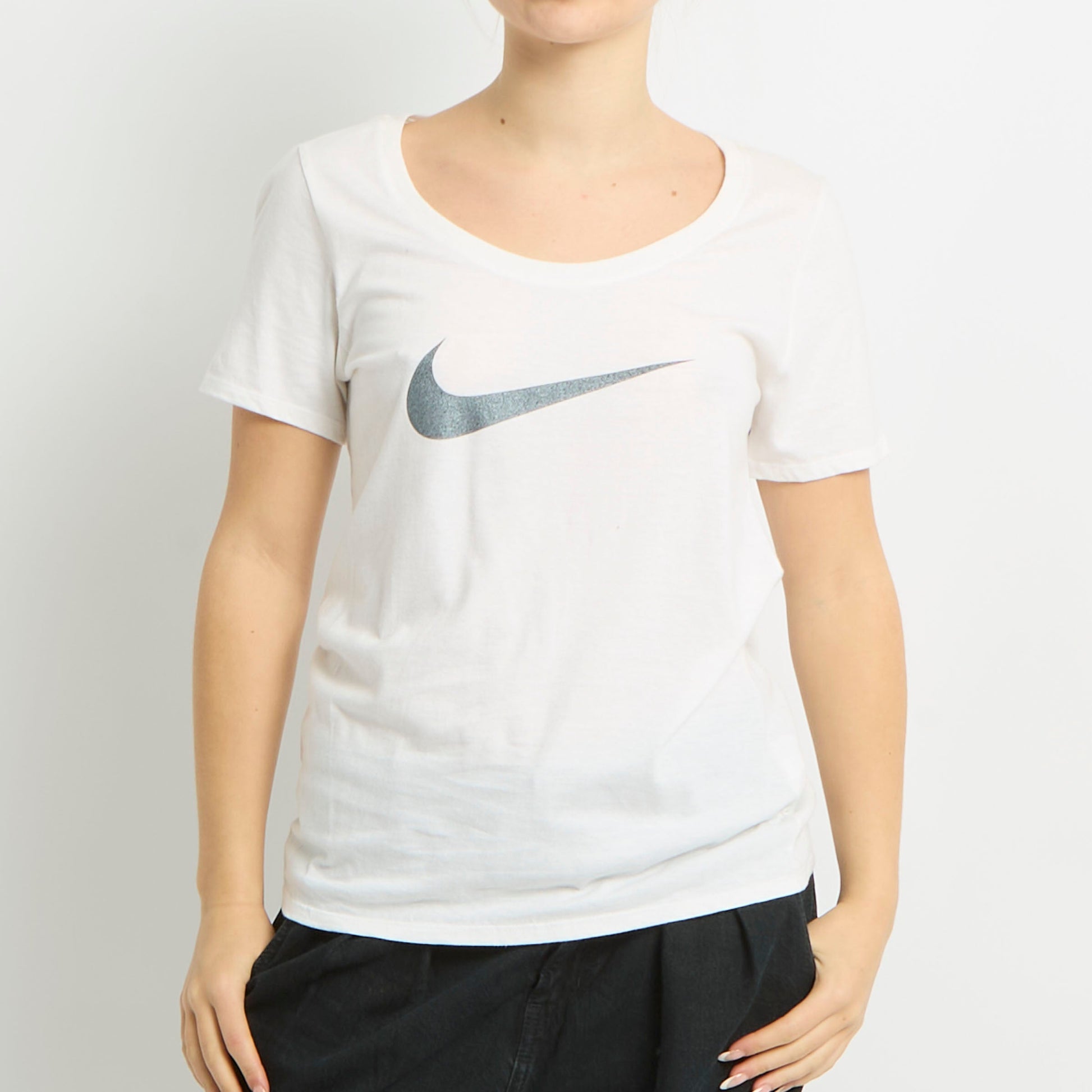 Nike T Shirt - UK 12