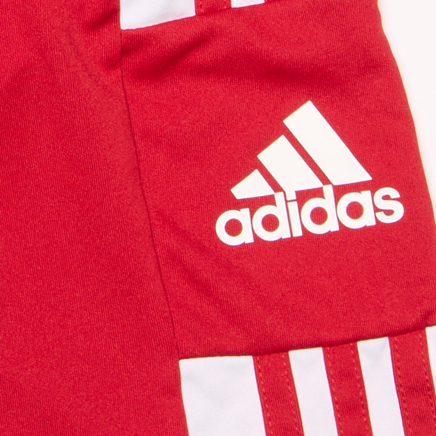 Camiseta deportiva de rayas Adidas - M