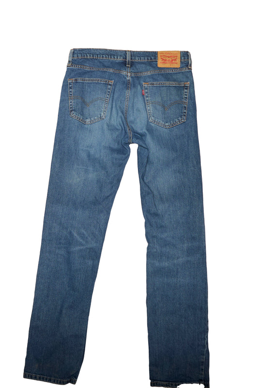 李维斯牛仔裤 - W34 英寸 L33 英寸