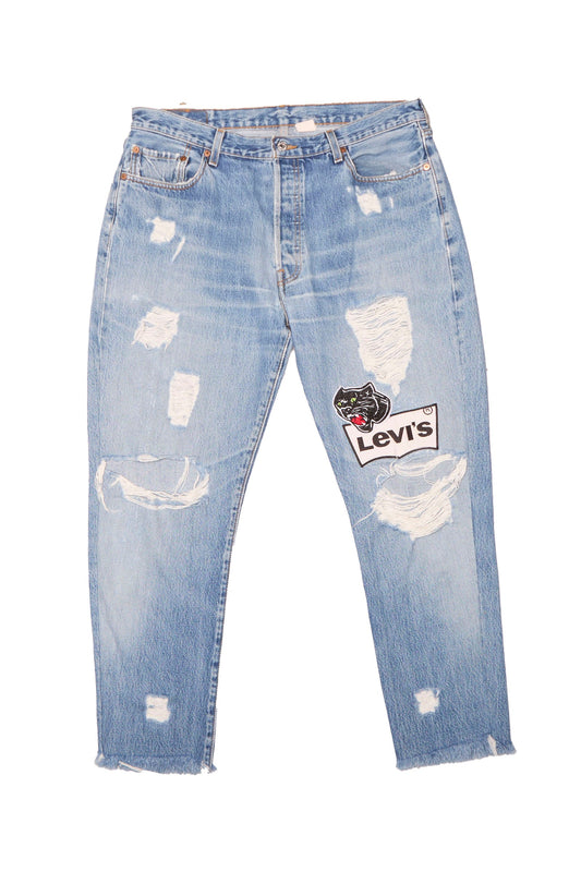 Button Up Levis Patch Ripped Straight Cut Jeans - W36" L36"